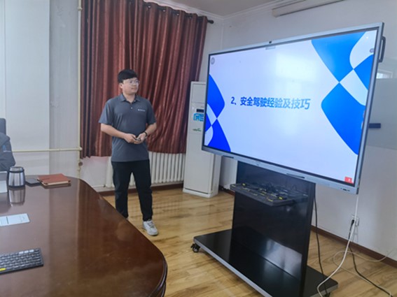东纶科技开展安全培训暨安全隐患识别活动