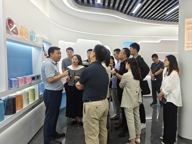 中国产业用纺织品行业协会领导一行赴 东纶科技实业（天津）有限公司参观调研